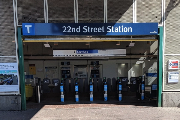 22nd street skytrain front entrance